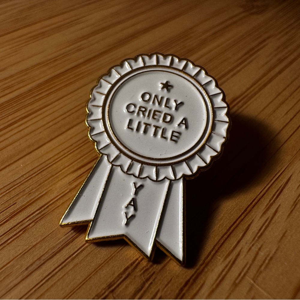 White and Gold Ribbon Pin